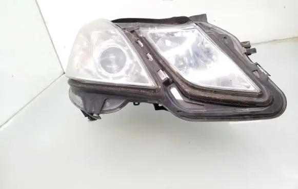 Mercedes-Benz E W212 Headlight/headlamp A2128208261