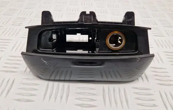 Peugeot 508 RXH Ashtray (front) 9671177577 9686445477