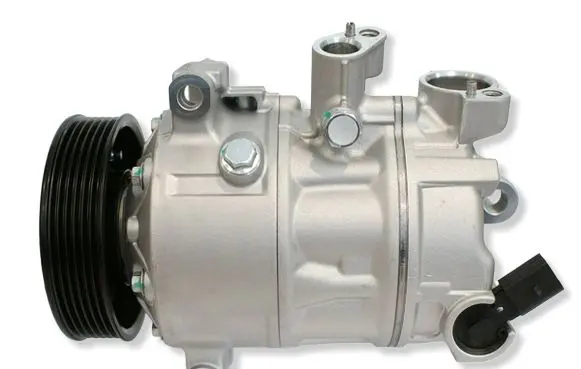 Volkswagen Tiguan Air conditioning (A/C) compressor (pump) 5K0820803L 5K0820803 8FK351136061