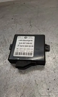 Mercedes-Benz E W210 Light module LCM A2108206426 149846