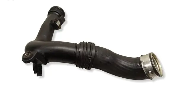 Volkswagen PASSAT B6 Intercooler hose/pipe 1K0145762 1K0145770D