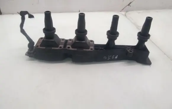 Peugeot 206 CC High voltage ignition coil 19005212