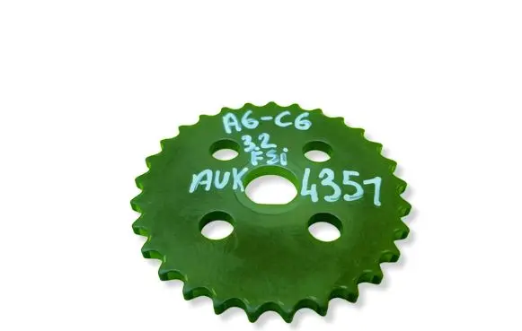 Audi A6 S6 C6 4F Oil pump 06E109570B