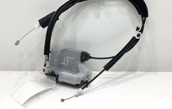 Toyota ProAce City Rear door lock 243586