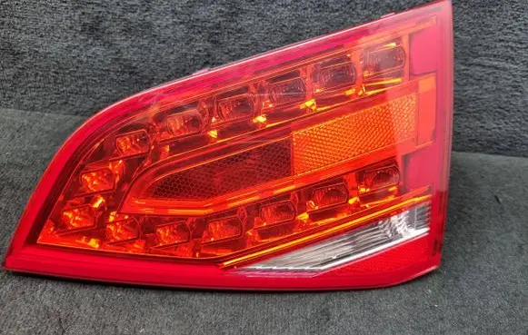 Audi A4 S4 B8 8K Tailgate rear/tail lights 8K5945094K 8k5945094b