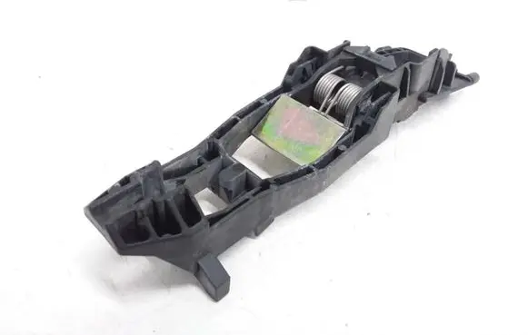 Front door exterior handle/bracket