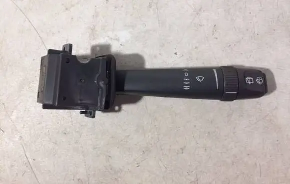 Volvo XC90 Wiper control stalk 9452391