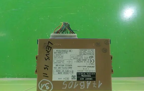 Lexus IS 220D-250-350 Other control units/modules 8999053071