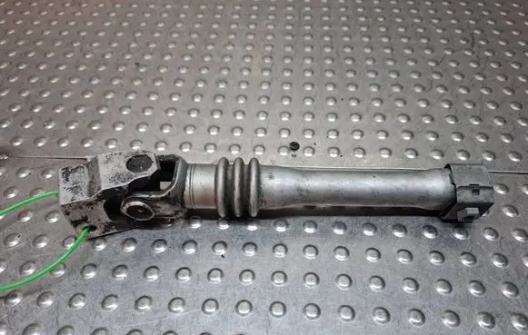 Mercedes-Benz E W212 Prop shaft universal joint S27705929 A2044620078