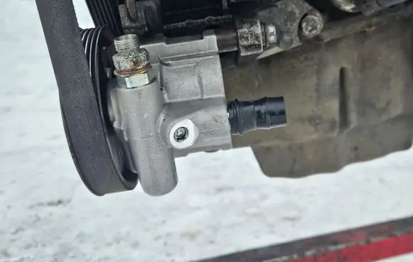 Renault Kangoo I Power steering pump 16146310006