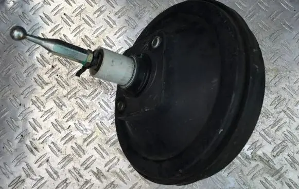 Audi A4 S4 B5 8D Brake booster 8d0612105a