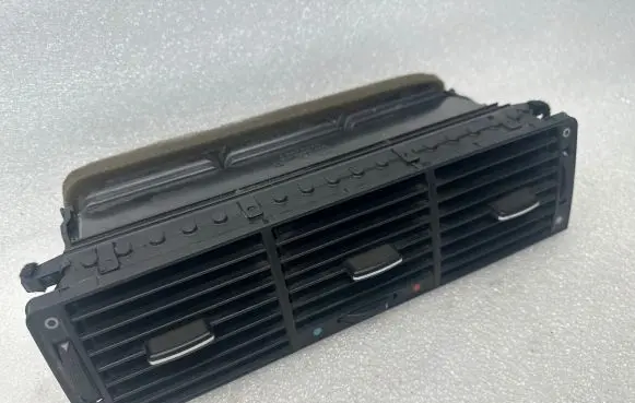 Audi A8 S8 D2 4D Dash center air vent grill 4D0820951 532540711A 4D0820961