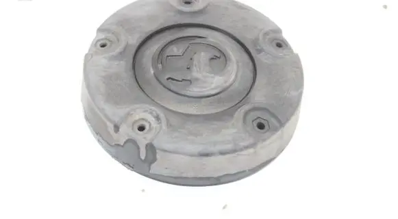 Opel Combo E R20 wheel hub/cap/trim YP00045480