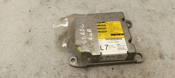 Toyota Corolla E120 E130 Airbag control unit/module 8917002400