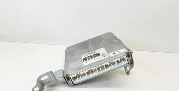 Toyota Avensis Verso Engine control unit/module 8966144300 1758005122