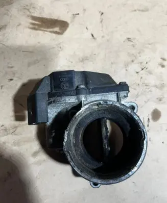 Volkswagen Caddy Throttle valve 03G128063A 1711060638 A2C53085612