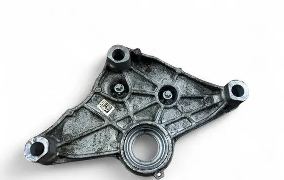 Mercedes-Benz E AMG W213 other engine part A1770144100