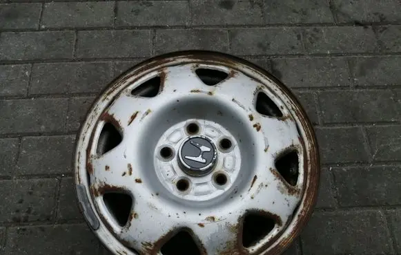 Honda CR-V R15 steel rim 