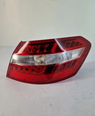 Mercedes-Benz E W212 Rear/tail lights A2128200264