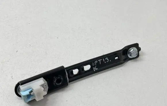 KIA Optima Seat belt adjustment rail 88890C1000 C1HSA190125H12094