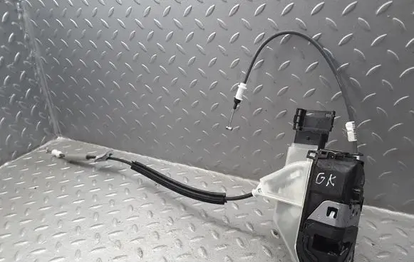 Citroen C5 Aircross Rear door lock 16943880 09887600956 6270M0281N6