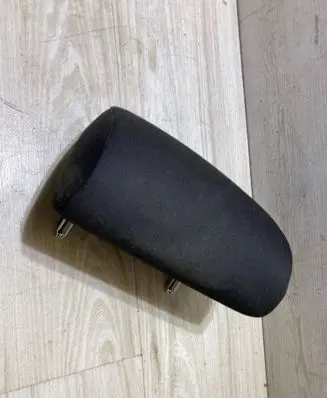 Skoda Octavia Mk3 (5E) Rear seat headrest 