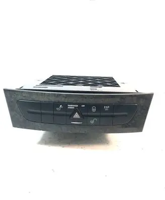 Mercedes-Benz E W211 CD/DVD changer 2116800572