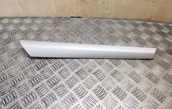 BMW X3 F25 Front door trim bar 7213072