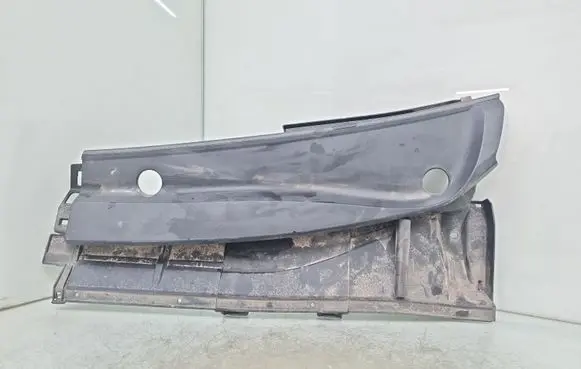 Toyota Avensis T270 Wiper trim 5570905090