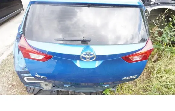 Toyota Auris E180 Tailgate/trunk/boot lid