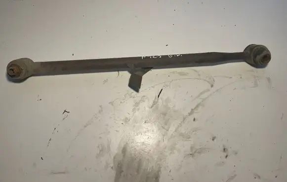 Toyota RAV 4 (XA20) Rear control arm
