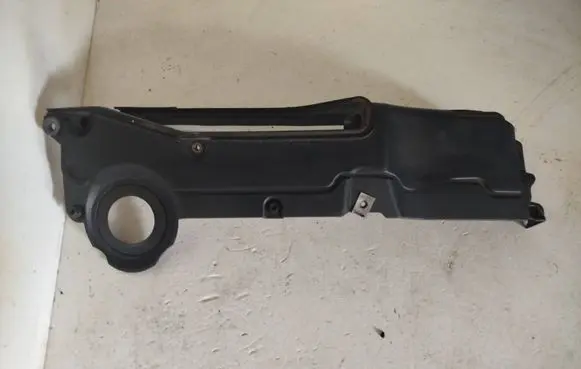 BMW 5 E60 E61 Engine cover (trim) 15383001