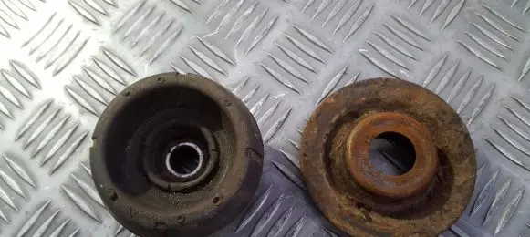Coil spring mount