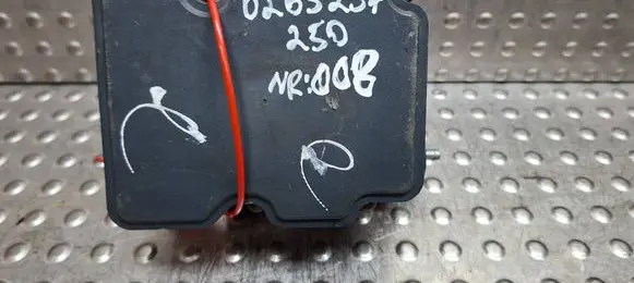 Dacia Duster ABS control unit/module S25099008 476601746R 0265956527