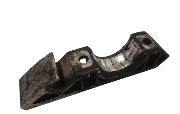 Audi Q7 4L Sway bar bush bracket, front 7L0411063B