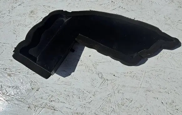 Nissan Qashqai Fender foam support/seal 668994EA0B