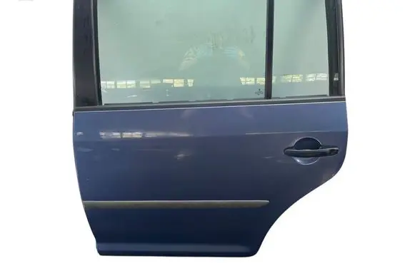 Volkswagen Touran II Rear door 1T0833055S