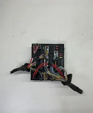 Renault Scenic III - Grand scenic III Fuse module 284B64544R