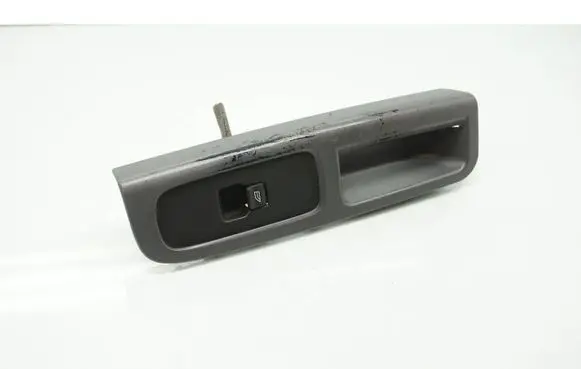 Volvo S40 Electric window control switch 8679473