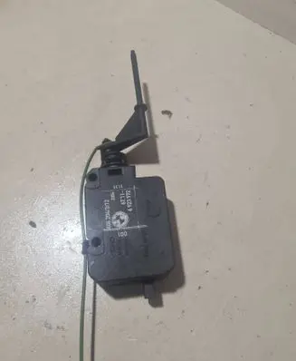 BMW 7 E65 E66 Central locking motor 6923972 406204312 6711