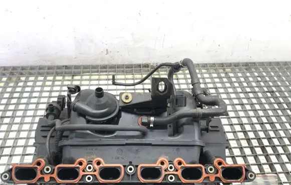 BMW 5 E39 Intake manifold 1438140