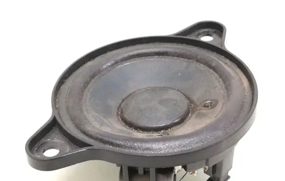 Mercedes-Benz E W211 Panel speaker A2118203002
