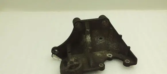 Hummer H3 Power steering pump mounting bracket 24577495