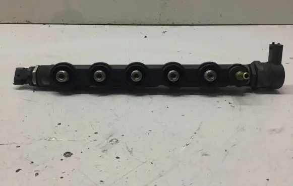 Renault Laguna III Fuel main line pipe 0445214153