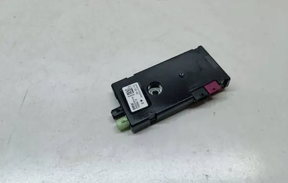 BMW 3 F30 F35 F31 Aerial antenna amplifier 9231514