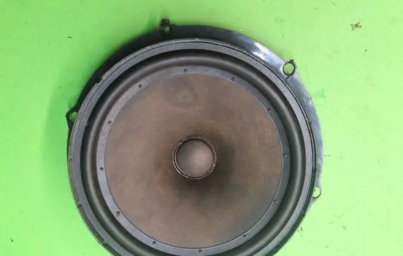 Volkswagen Golf V Front door speaker 1K0035454P 900475460004 1511068005A