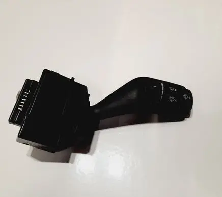 Ford Focus Wiper control stalk 17A553