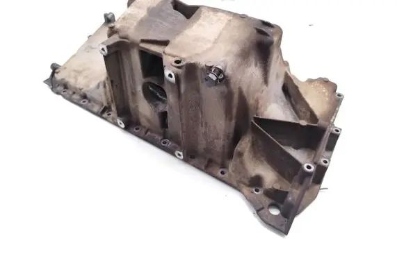 Land Rover Discovery Oil sump 7786704