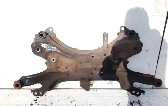 Toyota Avensis T270 Front subframe
