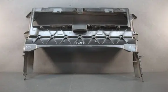 BMW 1 F40 Intercooler air channel guide 745974701 T90029B